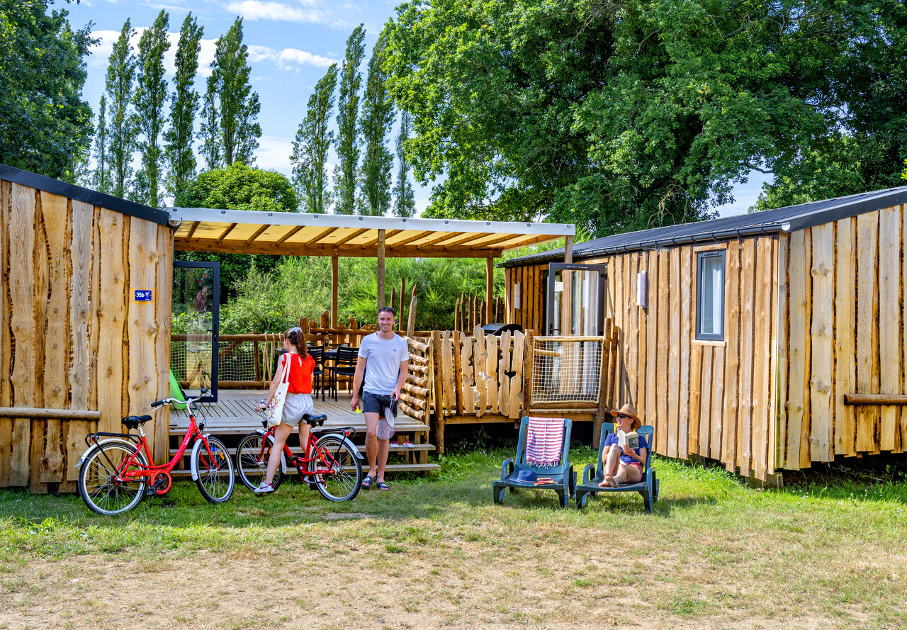 Mobile homes en bois, v�los et famille au camping CAPFUN An Trest � SARZEAU (56).