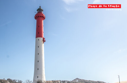 Phare de la Courbe, monument historique à visiter près de La Palmyre.
