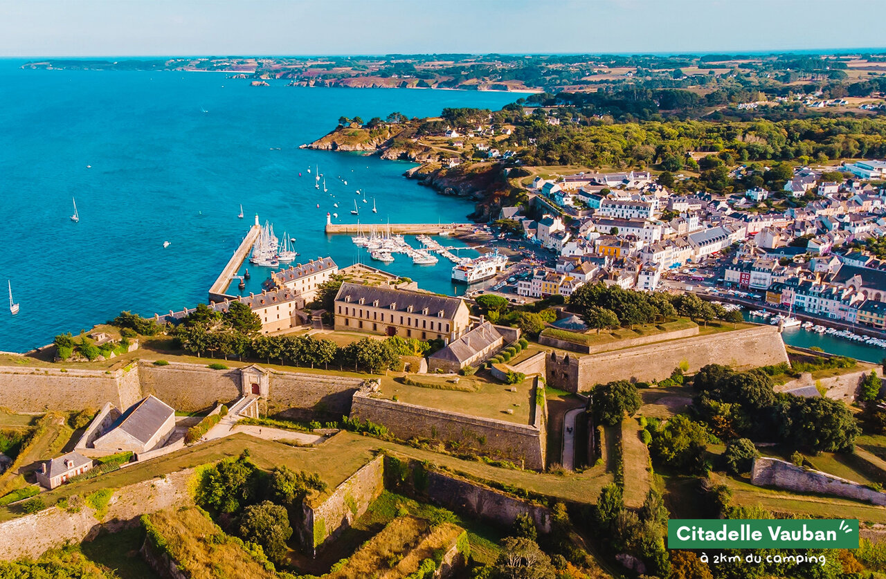 Citadelle Vauban historique, port et ville de Le Palais, Belle-�le-en-Mer.