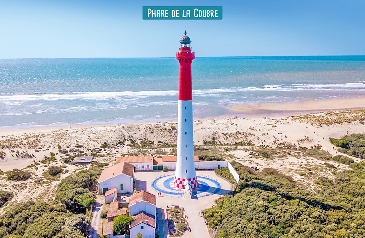 Phare de la Coubre, majestueux phare rouge et blanc pr�s de La Tremblade.
