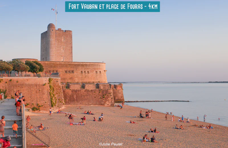 Fort Vauban historique et plage de Fouras, lieu � visiter en Charente-Maritime.
