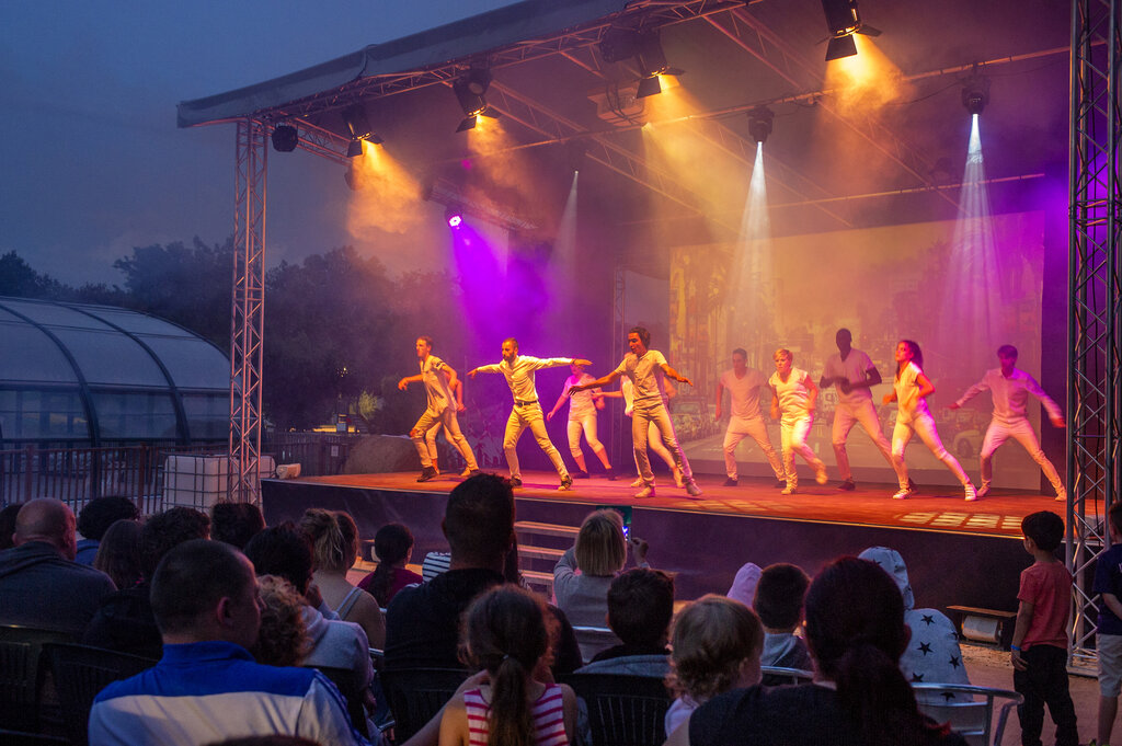 Les Chênes, Camping Poitou Charentes - 12