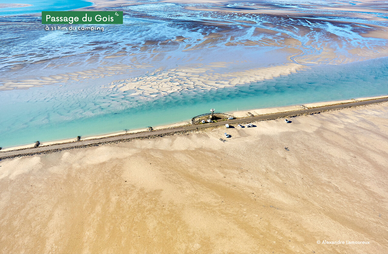 Passage du Gois, chauss�e submersible entre Beauvoir-sur-Mer et l'�le de Noirmoutier.