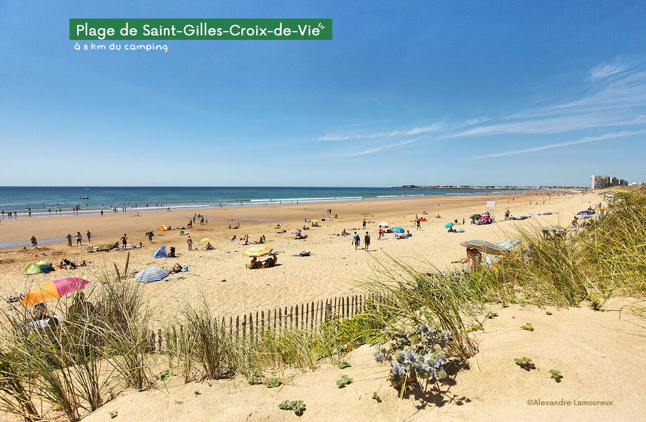 Plage de Saint-Gilles-Croix-de-Vie, Vend�e, id�ale pour baignade et d�tente.