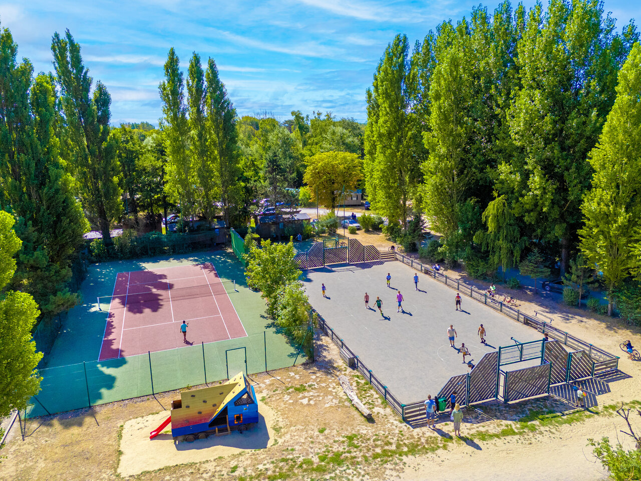 Sports, jeux au camping CAPFUN Dune Fleurie � Quend Plage (80).