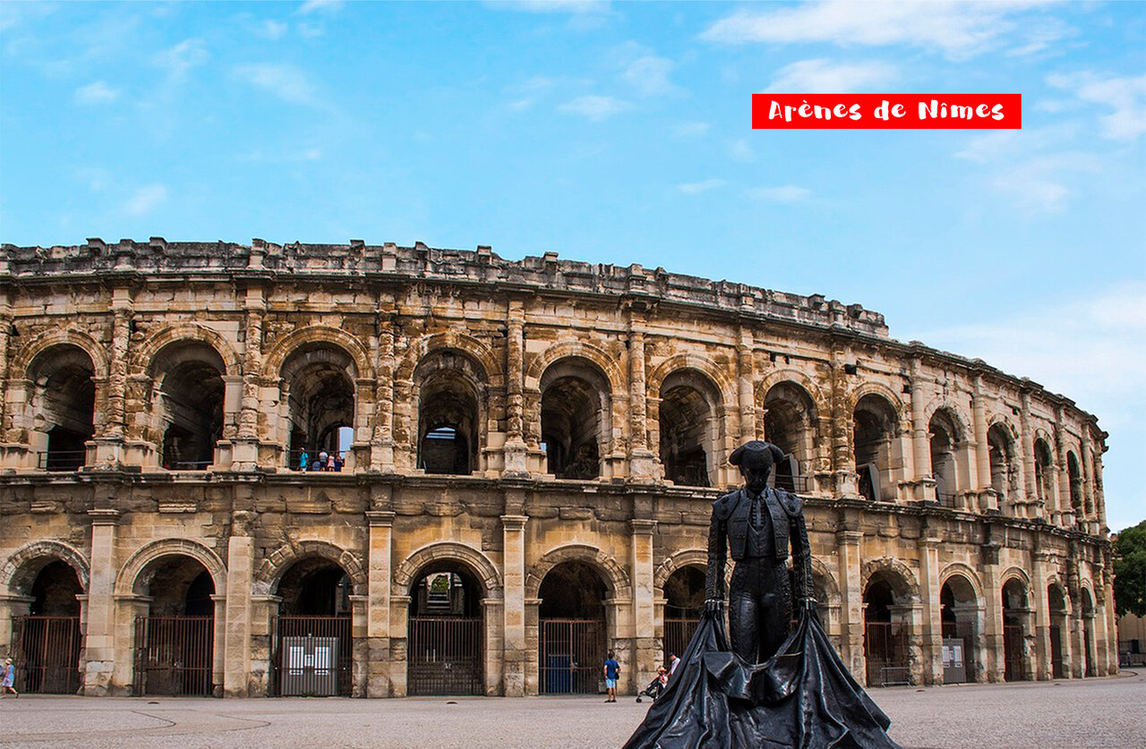 Ar�nes romaines de N�mes, monument historique � visiter en Occitanie.