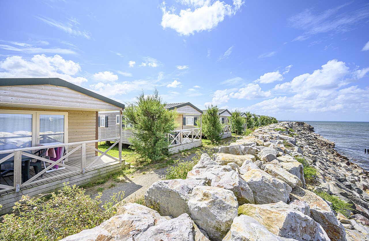 Mobil-homes c�tiers au camping CAPFUN Joncal � Grandcamp - Maisy (14).