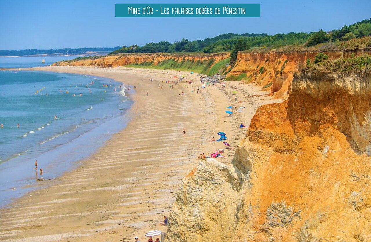 Falaises dor�es de P�nestin, plage de sable fin � visiter en Morbihan.