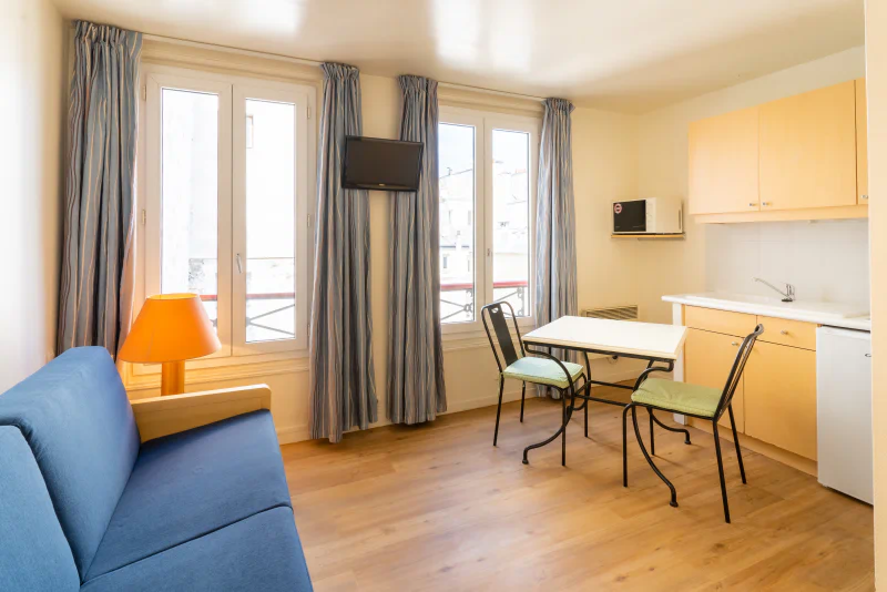 Mobil-home int�rieur au camping CAPFUN Hotel Paris Saint Germain � PARIS (75).