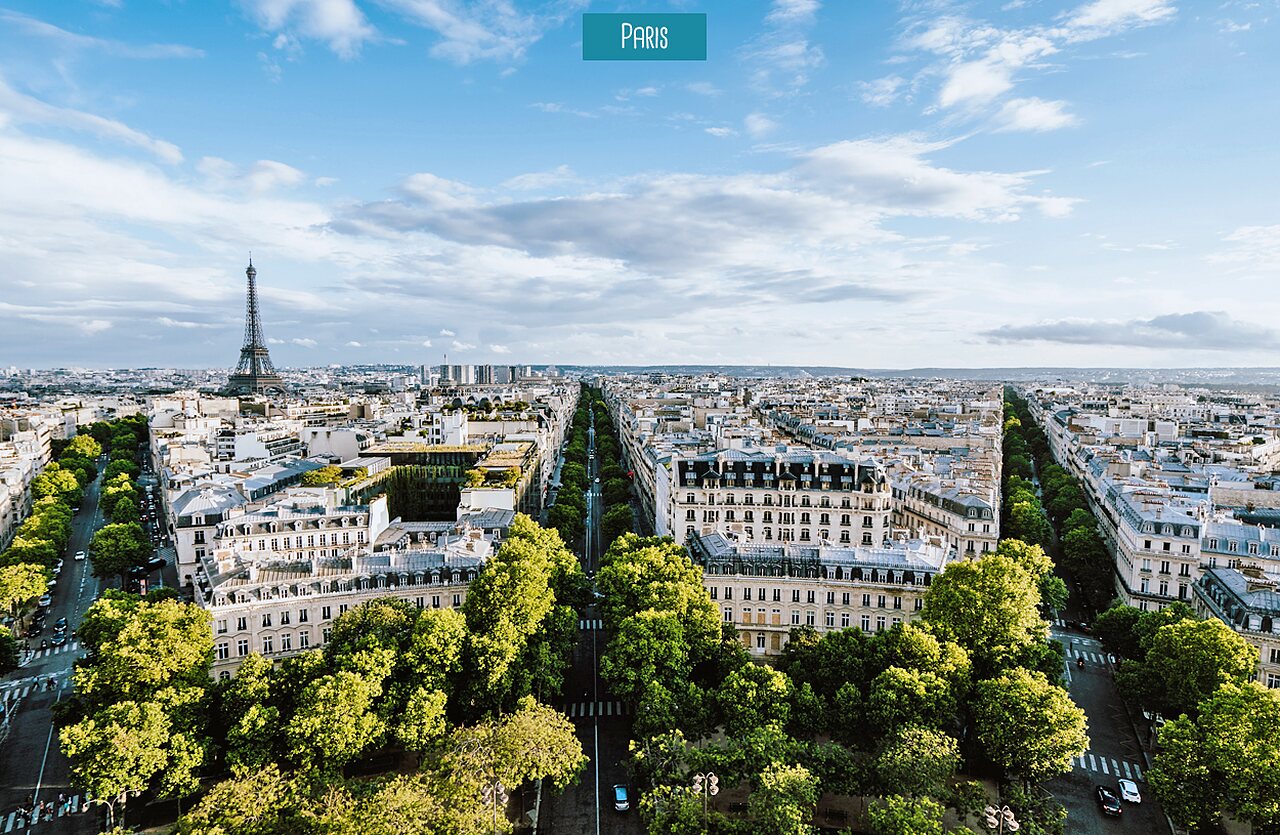Tour Eiffel et boulevards haussmanniens de Paris, ville � visiter en �le-de-France.