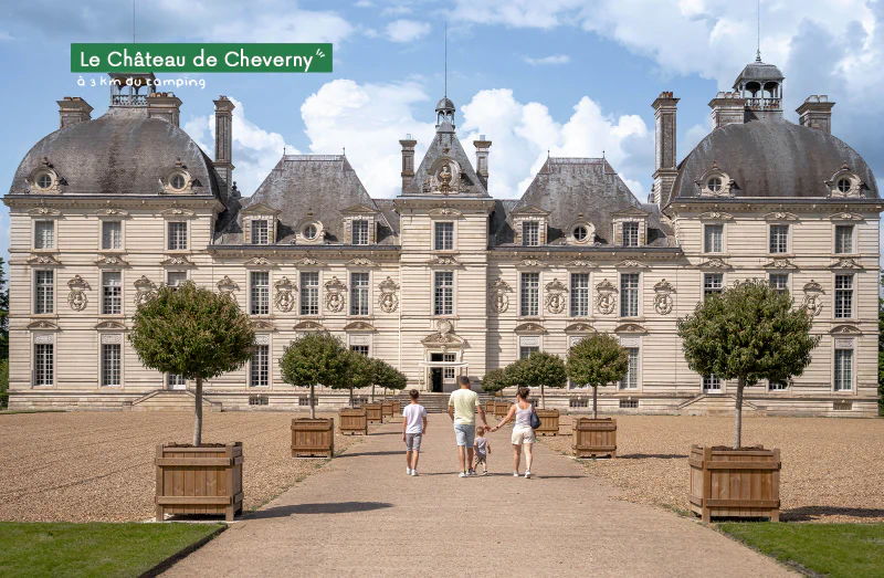 Ch�teau de Cheverny, magnifique monument historique � visiter en Val de Loire.