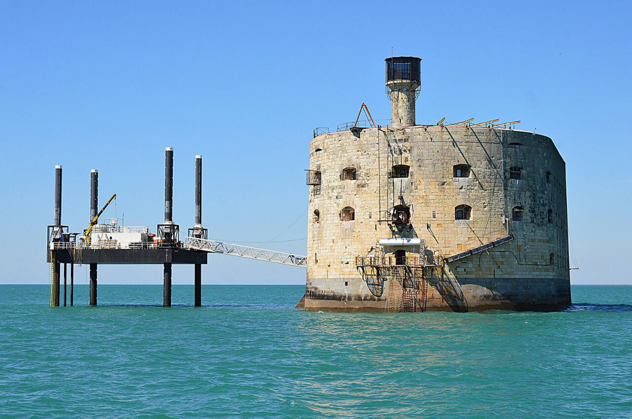 Fort Boyard, monument historique en mer pr�s de l'�le d'Ol�ron, Charente-Maritime.