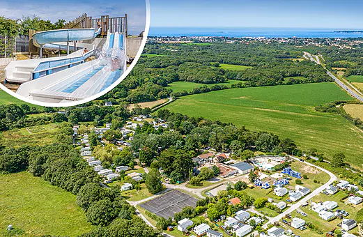 Camping vue a�rienne, Mobil-homes, piscine et toboggans CLICOCHIC Trois Ch�nes Pornichet (44).