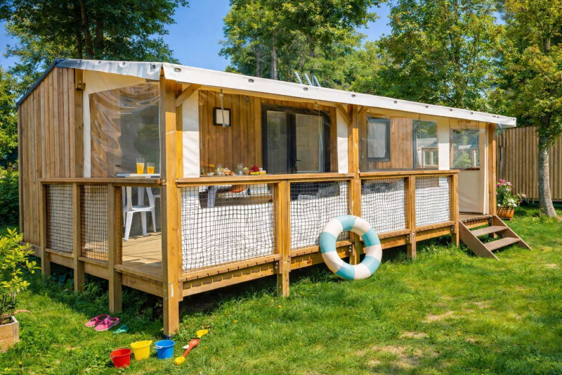 Rose Tip Top Presta 4 pers au Camping Havre de Bernières