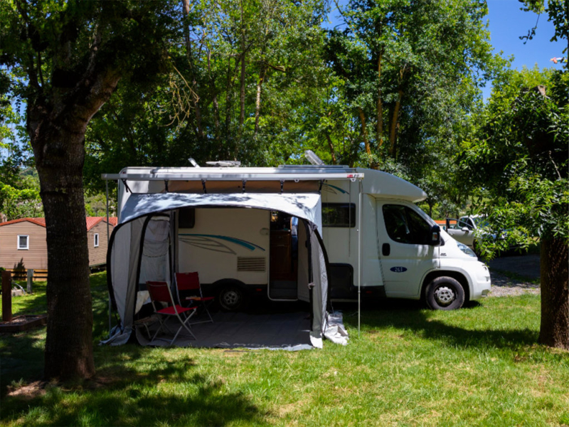 Emplacement **** au Camping Lac des 3 Vallées