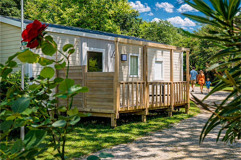 Sun Life Clim TV 4p – Camping La Coutelière, Luberon