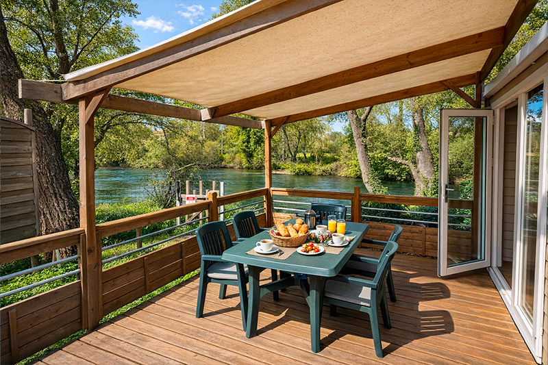 Sun Top Presta 4/6p vue Rivière – Camping La Coutelière, Luberon